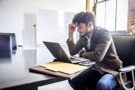 How to deal with workplace conflict professionally